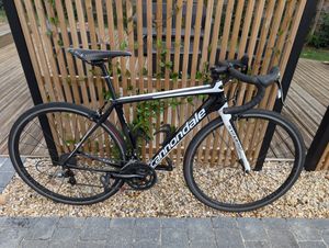 Vélo de route Cannondale Taille 46 - 1
