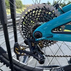 YETI SB140 - 1