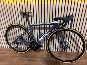 BMC slr 01 105 di2 - 1