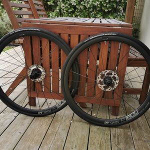 Roues DT SWISS 1800 SPLINE 30 DISC Tubeless Ready - 1
