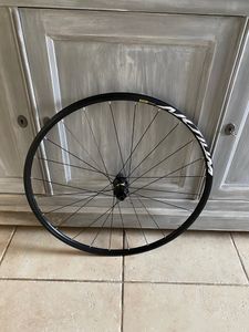Roue arrière mavic aksium   - 1