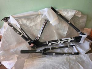 Kit cadre Gir's Oscar 2 neuf - 1