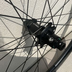 Roue carbone disques  - 1