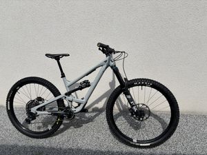 VTT YT CAPRA  - 1