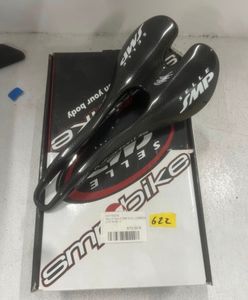 C Selle de vélo 27x13,5cm 126g vélo de route VTT selle en fibre de