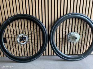 Pack NEUF : Roues Carbone Canyon ED42 + Pneus + Di... - 1