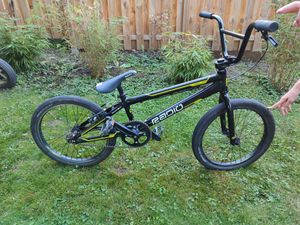 Vends BMX RADIO XL 20 pouces - 1