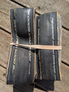 2*Pneus Continental S TR 700*30mm - 1