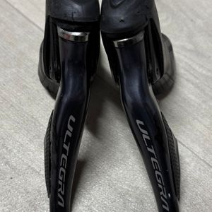 Leviers shimano ultegra 8070 di2 disc  - 1