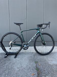 Velo de route giant defy advanced 3 carbone neuf - 1