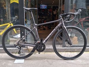 Bianchi Infinito Shimano 105 12v taille 50 - 1