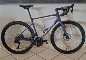 Giant Defy advanced 0 2026 - 1