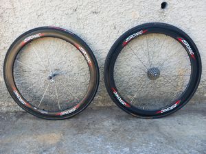 Roues carbone Sonic à boyaux - 1
