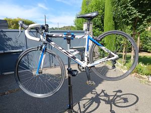 Vélo course enfant BH  - 1