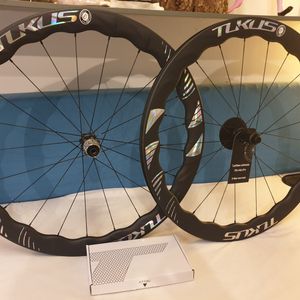 Paire neuve TUKUS 52 mm 1280g pour shimano  - 1