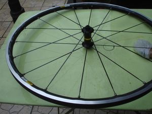 ROUE MAVIC KZYRIUM NEUVE - 1