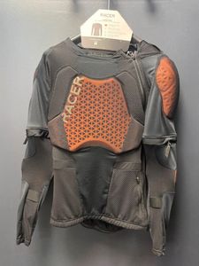 Neuf ! Gilet Protecto intégral Racer D30 noir T M,... - 1