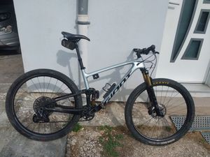 VTT GIANT ANTHEM ADVANCED PRO 29 1 L SUPERNOVA - 1