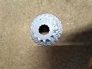 Cassette Sunrace 8 Vitesses 12 25  - 1