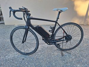 Vélo route à assistance - 1
