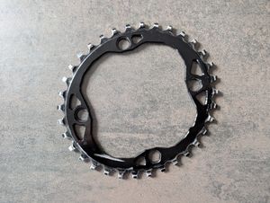 Plateau absoluteBLACK OVAL 1X 104 BCD Premium 34T - 1