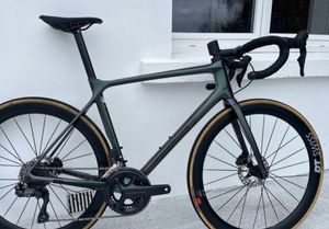 Giant TCR Advanced Pro 1 – Shimano Ultegra Di2 – R... - 1