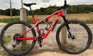 Canyon Lux CF SL 8.0 Pro - 1