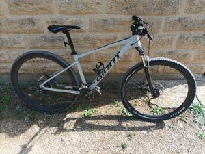 VTT GIANT TALON 3 - 1