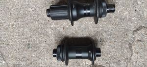 Moyeux avant et arrière Bontrager - 1