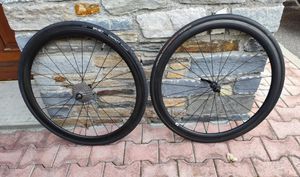 ROUES CARBONES 38 mm ARTISANALE - 1