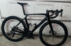 Trek Madone SL7  - 1