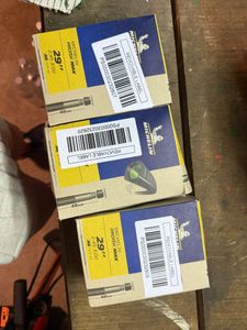 3 Chambre à air anti crevaison Michelin 29 pouces  - 1