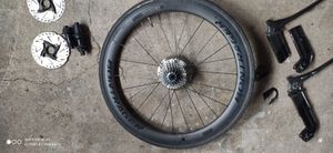 Roue arrière Bontrager Aeolus comp 5 alu carénage ... - 1