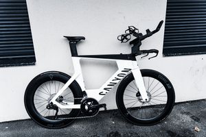 Canyon Speedmax CF SLX 7 Di2 – Taille L – Très bon... - 1