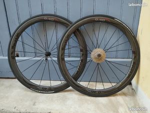 Roues carbone Nix 40 à pneus, vélo route course - 1