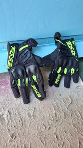 a vendre gants VTT - 1