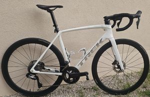 Vélo de route TREK - 1