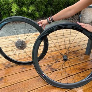 ROUES CARBONE MAKADAMM SLIM 38 DISQUE - 1