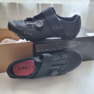 Chaussure VTT Carbone FIZIK VENTO FEROX  T42 - 1