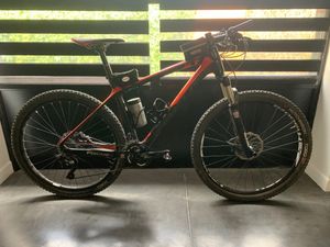 Focus carbone XC – Shimano XT – RockShox Reba révi... - 1