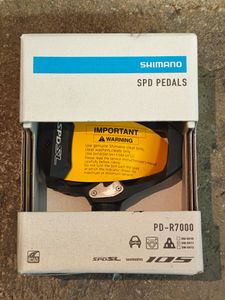 Pédales Shimano presque neuves.  - 1