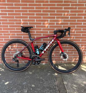 Vélo route Trek Madone SL 7 8e Gen Shimano Ultegra... - 1