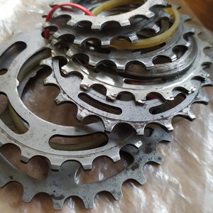 Pignons roue libre maillard - 1