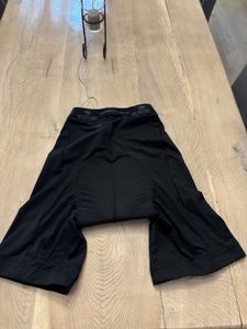 Sous short protection Endura neuf Taille S - 1