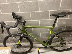 NEUF Vélo Bergamont Grandurance 6 , 10 vitesses + ... - 1