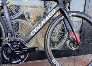 Colnago V4RS Disc UAE Emirates – Shimano Dura-Ace ... - 1