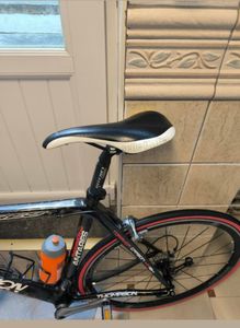 Vélo de course full carbon - 1