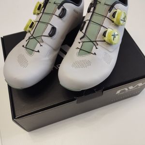 Chaussures vélo NORTHWAVE revolution 2025 - 1