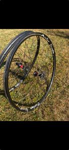 Paires de roues VTT carbone - 1