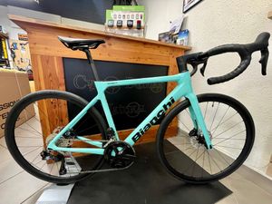 BIANCHI SPRINT 105 Di2 - 1